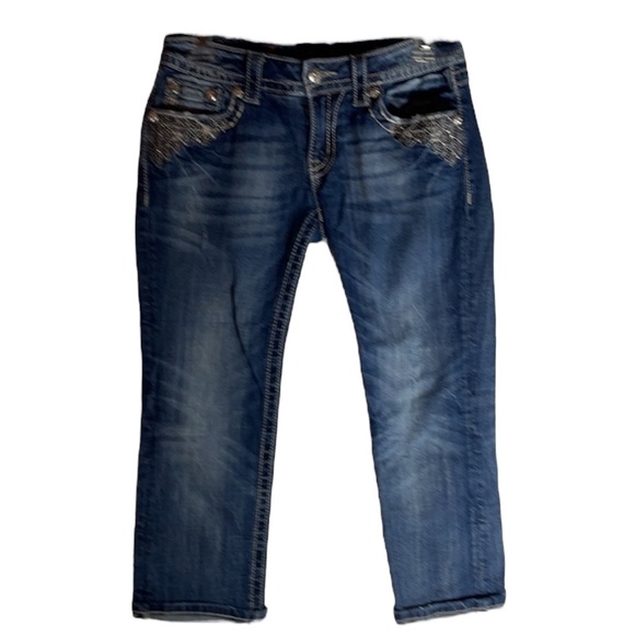 Miss Me Cuffed Capris - Picture 6 of 9